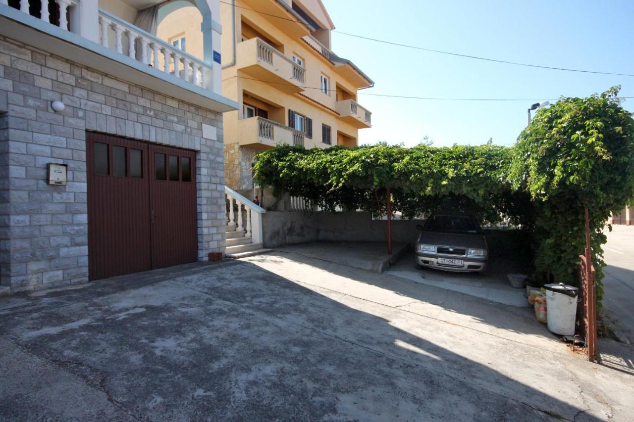 Apartment Sali 890B Екстериор снимка