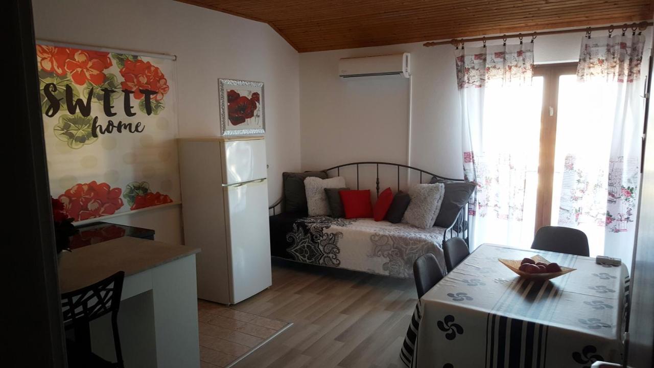 Apartment Sali 890B Екстериор снимка
